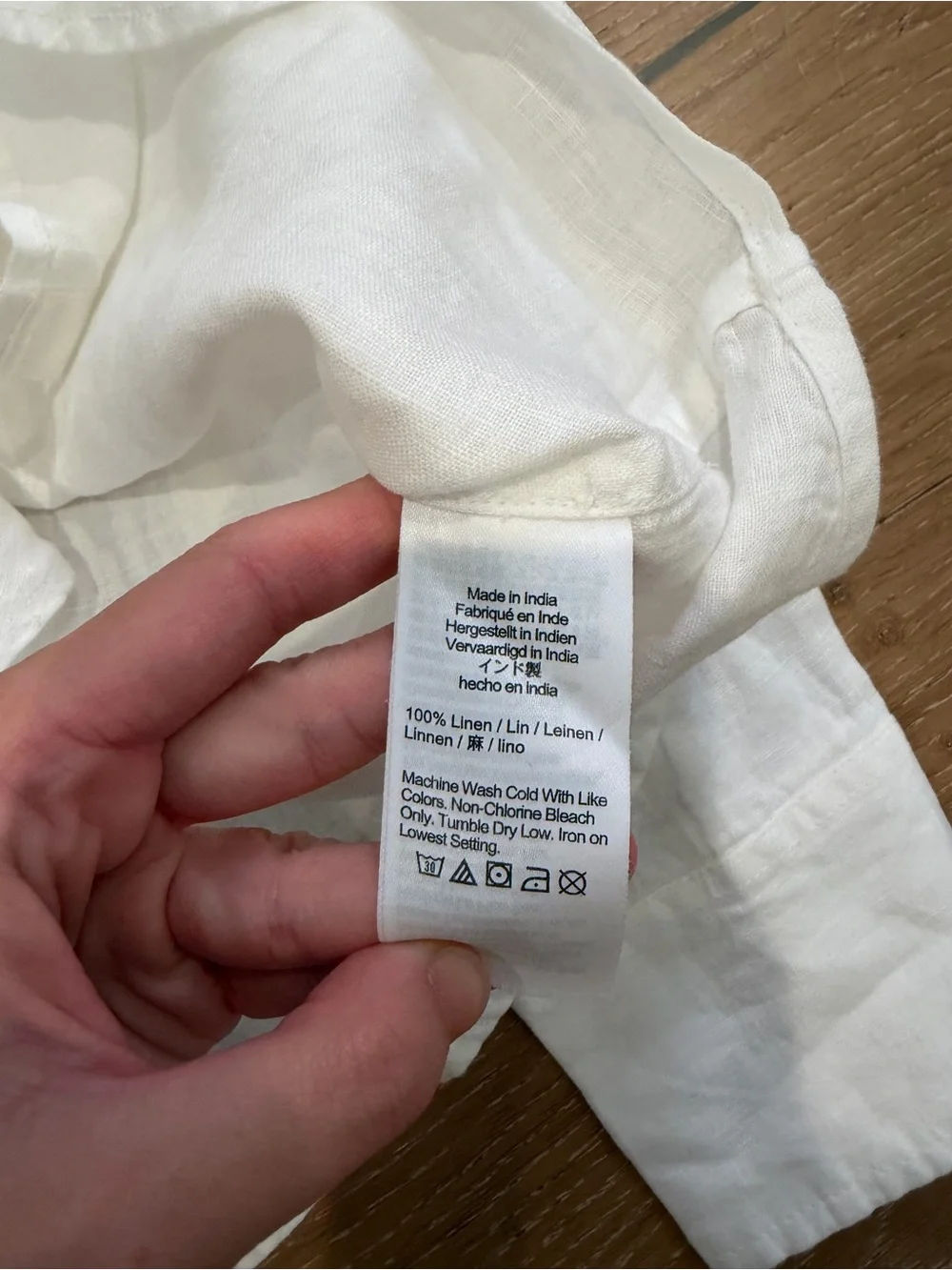 J. Crew Garçon classic button-up shirt in Baird McNutt Irish linen - size 4